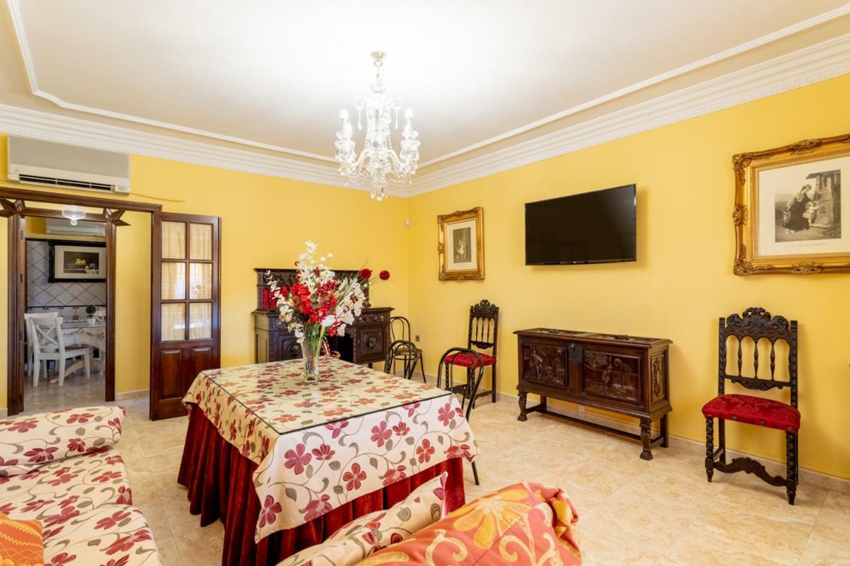 Vila Casa Ludima Fuentes de Andalucía Exteriér fotografie