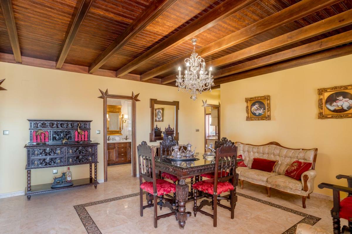 Vila Casa Ludima Fuentes de Andalucía Exteriér fotografie