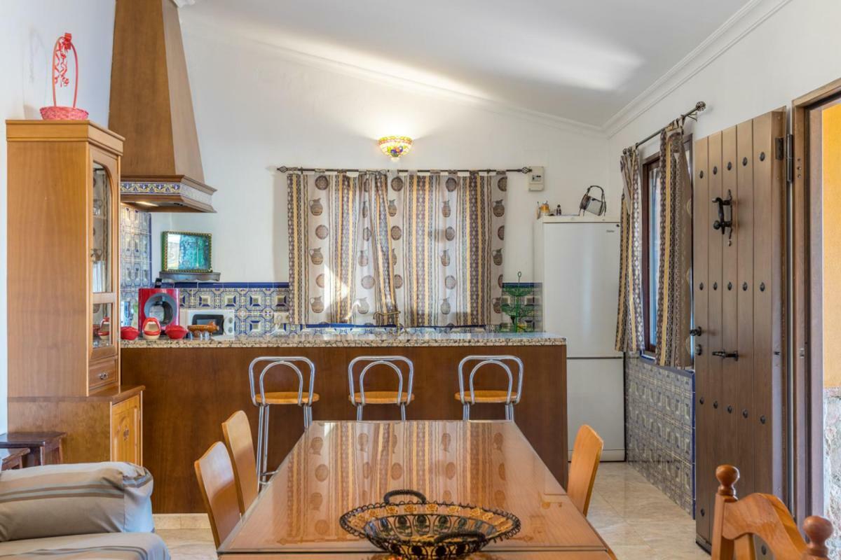 Vila Casa Ludima Fuentes de Andalucía Exteriér fotografie