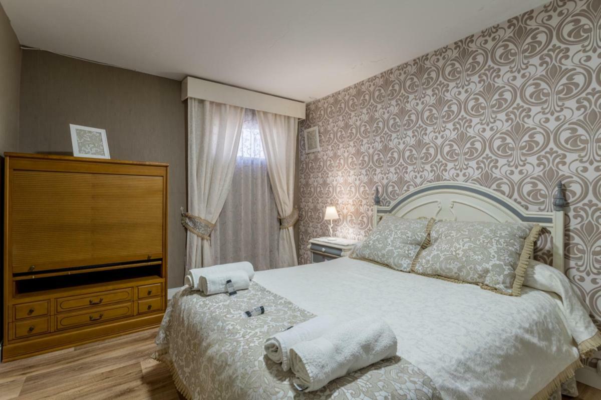 Vila Casa Ludima Fuentes de Andalucía Exteriér fotografie